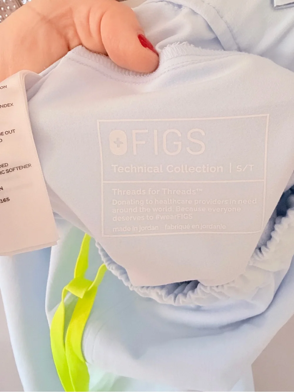 FIGS Naga Jogger Scrub Pants in Open Skies PO# 5544